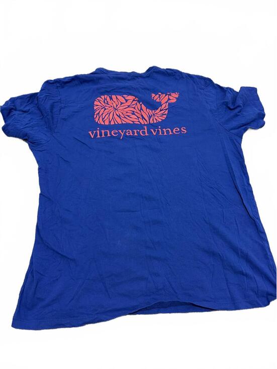 Vineyard Vines Other - vineyard vines Mens XL Blue Whale Logo T-Shirt Pocket